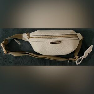 NWT MICHAEL KORS WHITE LEATHER BELT Bag One Size
